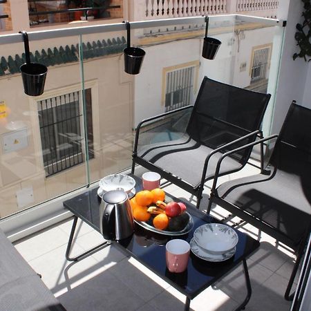Los Boliches Holidays Suites فوينخيرولا المظهر الخارجي الصورة