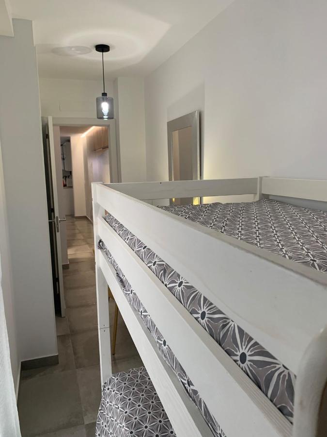 Los Boliches Holidays Suites فوينخيرولا المظهر الخارجي الصورة