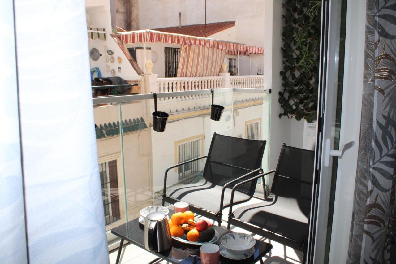 Los Boliches Holidays Suites فوينخيرولا المظهر الخارجي الصورة