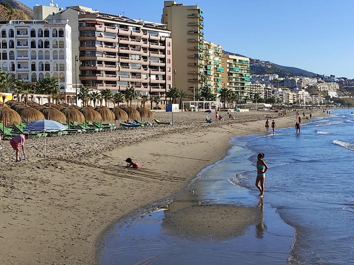 Los Boliches Holidays Suites فوينخيرولا المظهر الخارجي الصورة